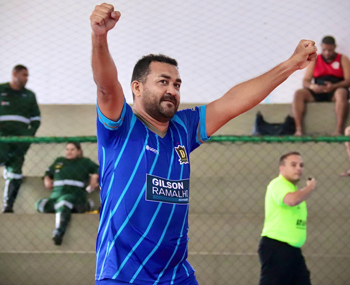 DIRETORIA ESTREIA GOLEANDO O ADVERSÁRIO PELA CATEGORIA MÁSTER (ADVOCACIA MARANHENSE)