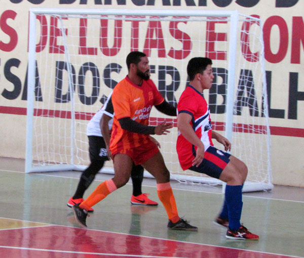 BNB PASSEOU EM QUADRA!(FUTSAL BANCÁRIOS