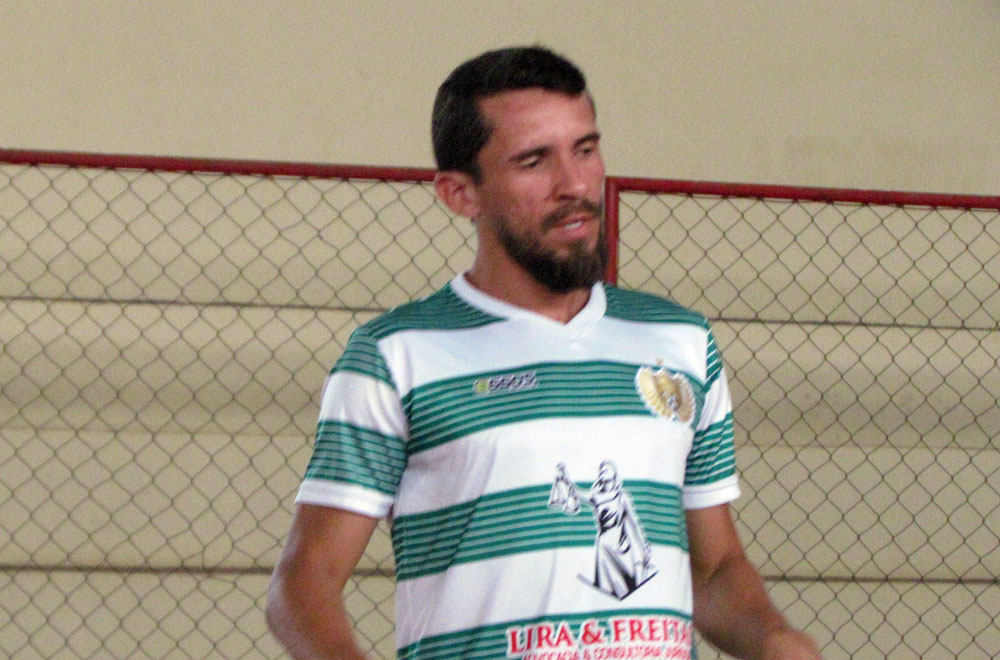 APENAS UM OBSTÁCULO SEPARA O BAT 2003 DO TRICAMPEONATO! (EX-ALUNOS BATISTA)