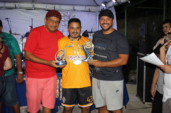 O AMÉRICA FICA COM A CEREJA DO BOLO (APCEF-LIVRE PRATA)