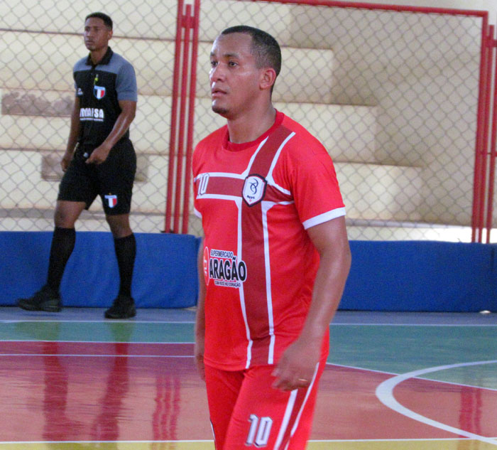 BRADESCO COMPLETO FICA MAIS PRÓXIMO DA SEMIFINAL DO CAMPEONATO (BANCÁRIOS)