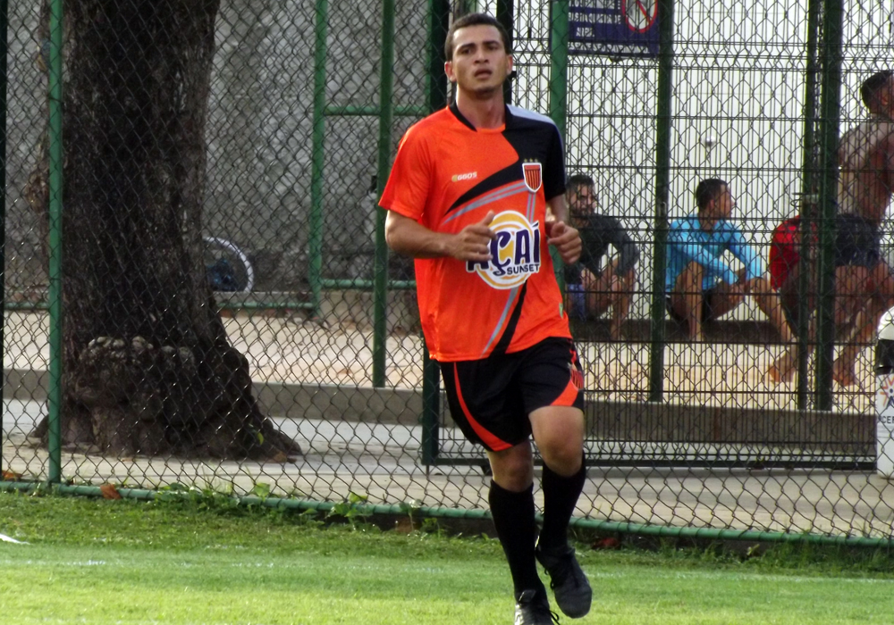 PRIMAVERA ATROPELA O REAL MADRID (APCEF-LIVRE-OURO)