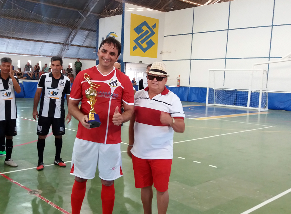 SANTOS COMANDA FESTA NO FUTSAL 2017 (AABB)