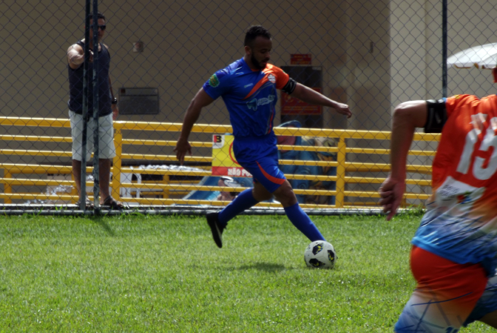 ITAÚ JOGA SOZINHO! (BANCÁRIOS)