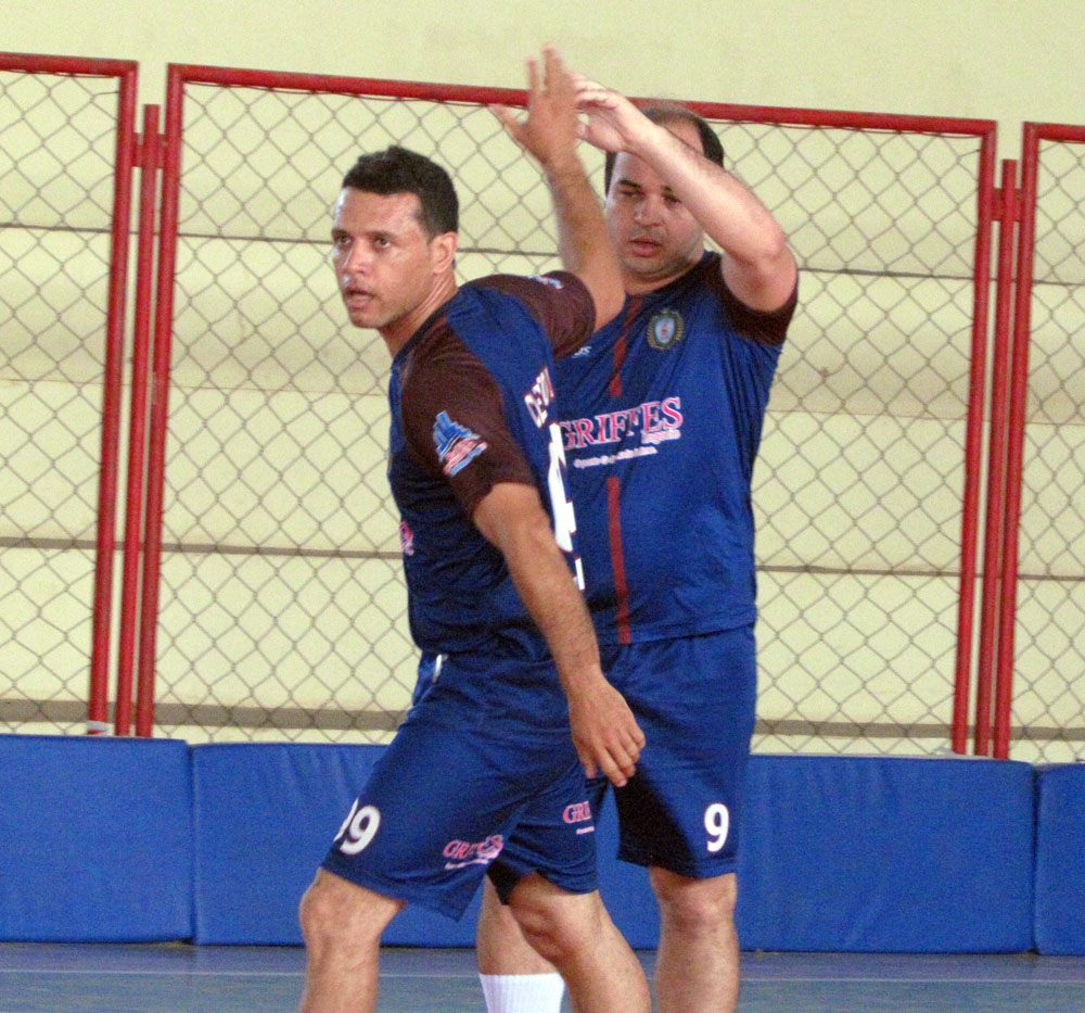 BAT 2002 CHEGA À FINAL COMO UMA SUPEREQUIPE! (EX-ALUNOS BATISTA)