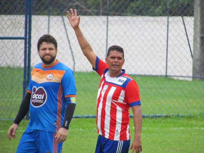 BECKMAN DÁ TRABALHO A ZAGA DO ITAÚ