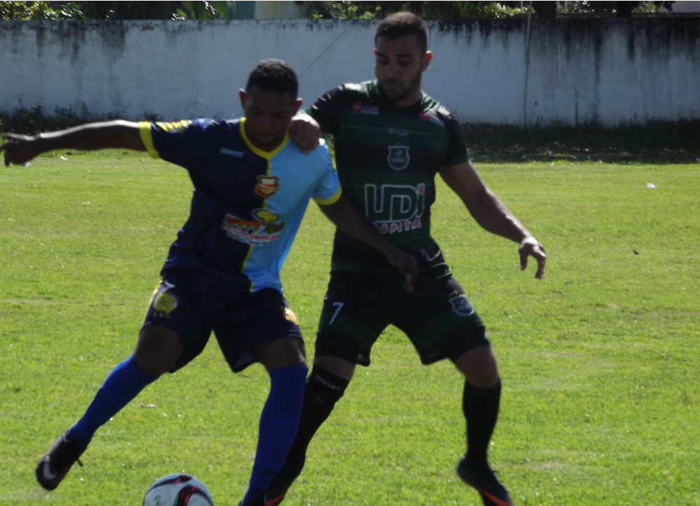 LEC VENCE O PRIMEIRO JOGO (OAB)