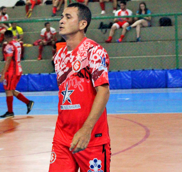 CLEITON ATROPELA SEUS ADVERSÁRIOS! (APCEFMA)