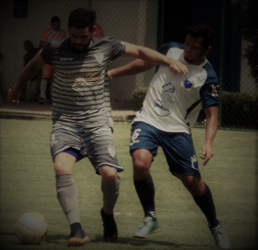 O GOLEIRO ARTHUR LEVA O RESENHA PARA FINAL (OAB)