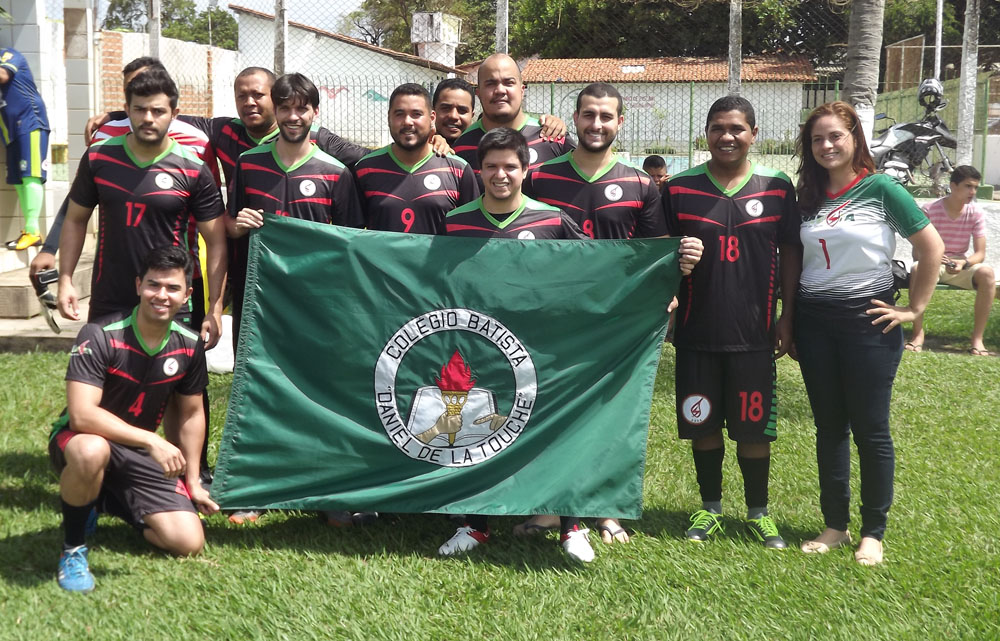 TRÊS JOGOS ABRIRAM O TERCEIRO CAMPEONATO DOS EX-ALUNOS DO BATISTA (COLÉGIO BATISTA)