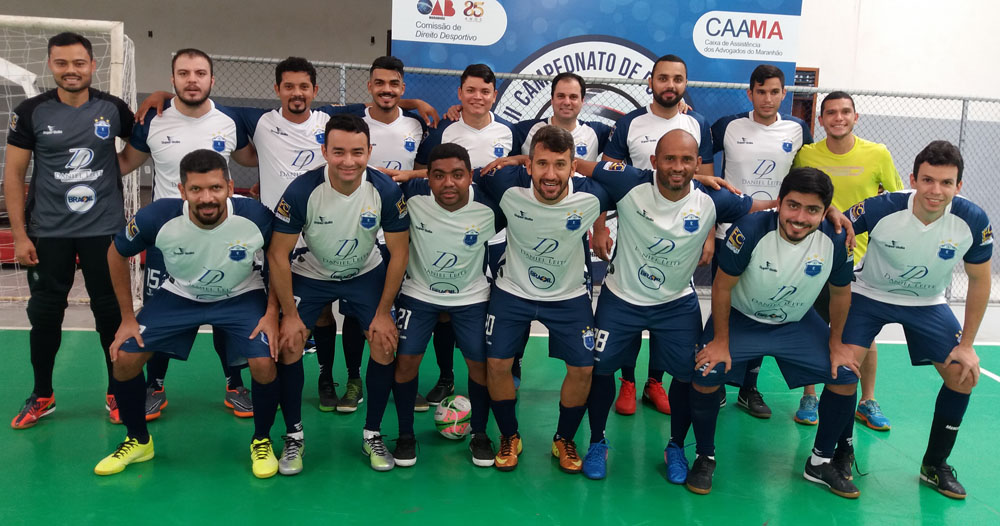 ALVARÁ PERMANECE INVICTO (OAB-LIVRE)