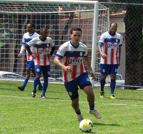 BRADESCO COMPLETO EMPATA COM O LÍDER DO CAMPEONATO (BANCÁRIOS)