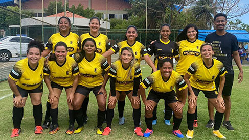 FUTEBOL FEMININO DÁ SHOW DE TALENTO NO CAMPEONATO DA APCEFMA