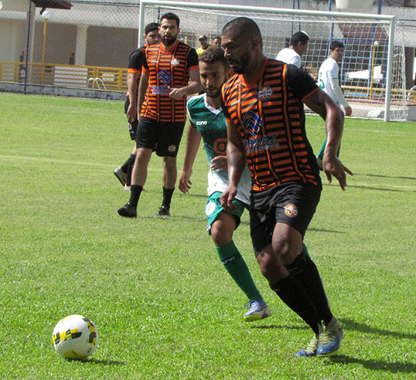 DE VIRADA O ITAÚ OMNI VENCEU O BASA POR 5X3. (BANCÁRIOS)