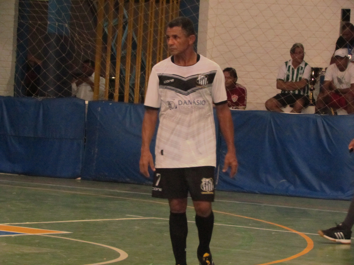 ZITO DERROTA O APEMO