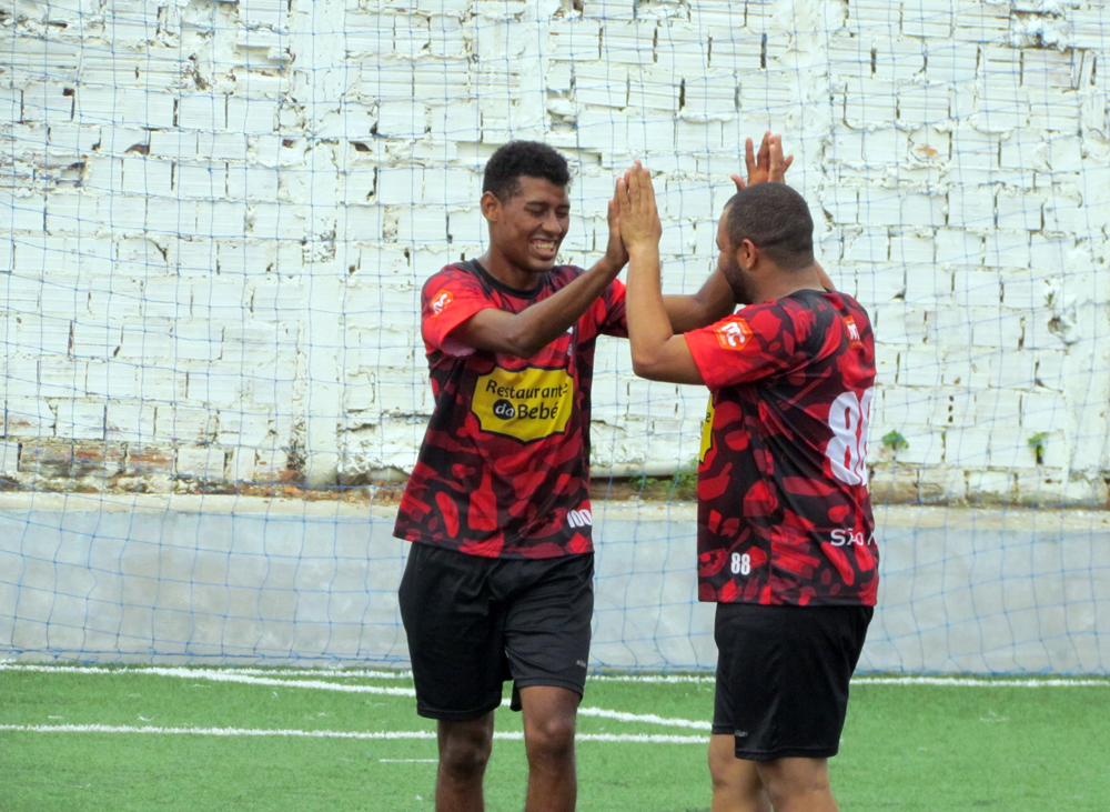 A BOLA VOLTA A ROLA NESTE FINAL DE SEMANA (08.07-STADIUM BAR)