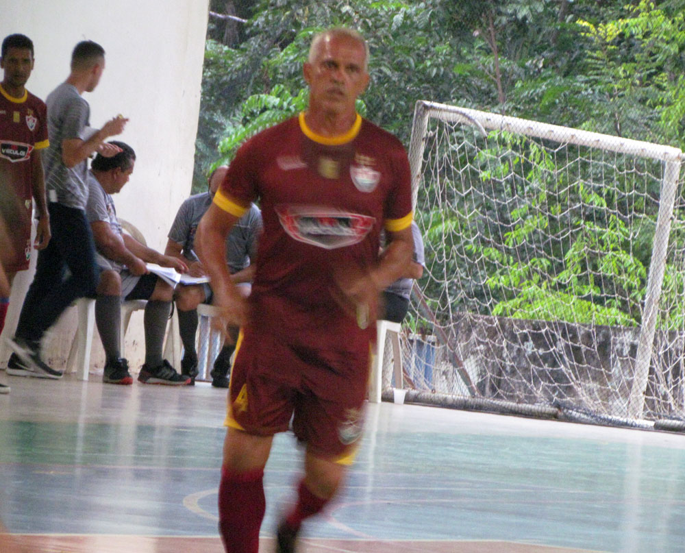 GUARÁ GOLEIA O INTERNACIONAL! (APCEF)