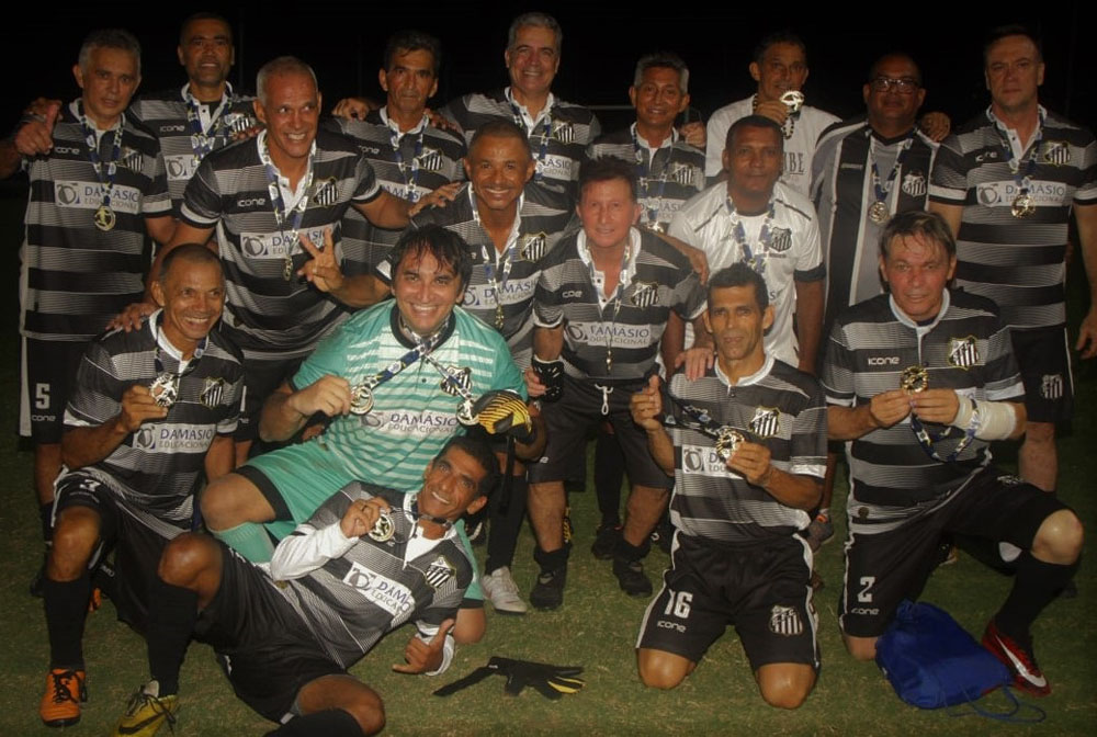 A EQUIPE DO SANTOS CUMPRIU A META, AO ALCANÇAR O TÍTULO TAMBÉM NO SOCIETY (AABB-CINQUENTÃO OURO)