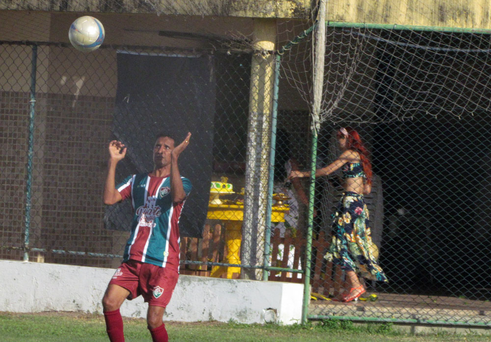 FLUMINENSE VOLTARÁ À CAMPO NO DOMINGO (01.09) QUARENTÃO APCEF)