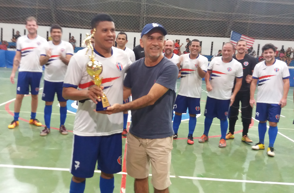 GILSON O MELHOR JOGADOR DA CATEGORIA SÊNIOR (AABB)