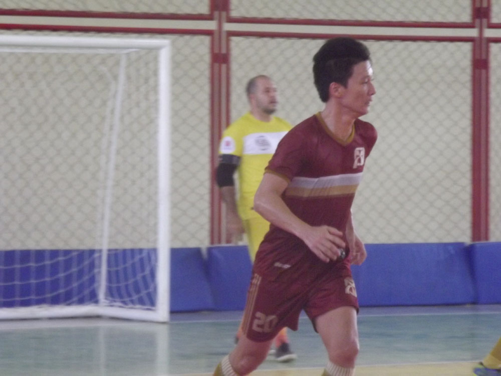 CAIXA FORTE VENCE A CORRIDA (BANCÁRIOS-MÁSTER)