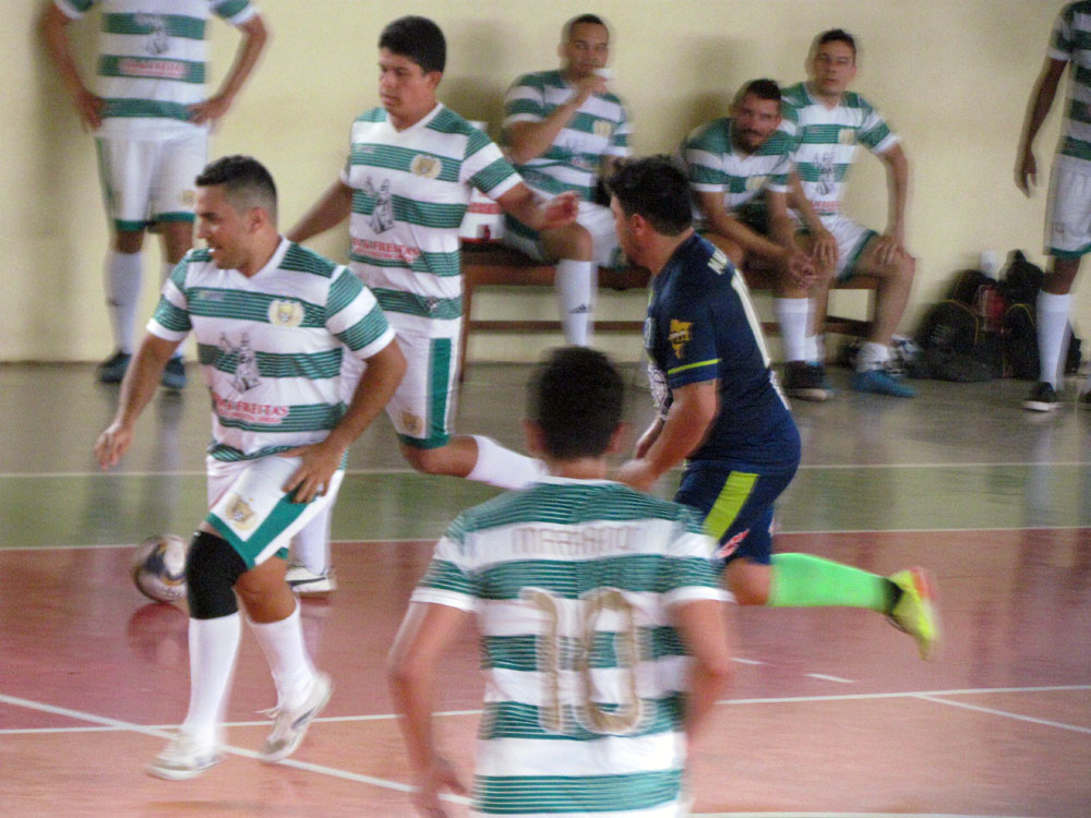 BAT 2003 FEZ SEU ÚLTIMO TREINO ANTES DA SEMIFINAL! (EX-ALUNOS BATISTA)