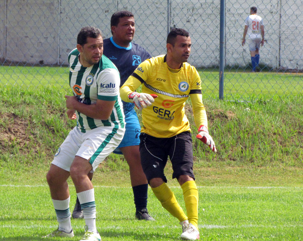 BASA ATROPELA MAIS UM ADVERSÁRIO (BANCÁRIOS)